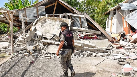 زلزال بقوة 5 درجات يضرب إندونيسيا