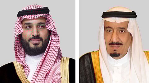 القيادة تُعزي الرئيس المصري في ضحايا حادث بورسعيد