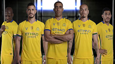 راعٍ جديد يزيّن قميص النصر