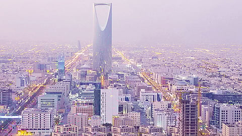 الحصيني يتوقع «طقس إجازة منتصف العام»: معتدل ومنخفض الحرارة