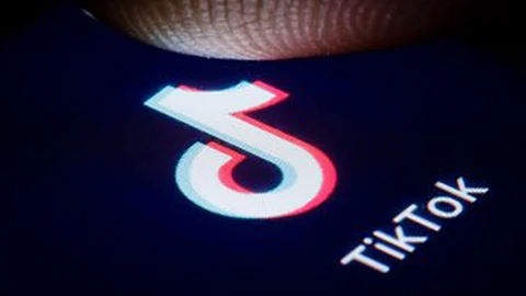 «تيك توك» يُطمئن مستخدميه: نتعاون مع الحكومات ونحترم خصوصيتكم