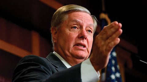 السناتور ليندزي جراهام لإيران: الابتعاد عن أمريكا وحلفائها أو دفع ثمن باهظ