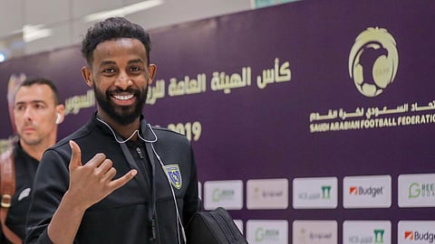 بالصور.. بعثتا النصر والتعاون تصلان للجوهرة المشعة استعدادًا لكأس السوبر