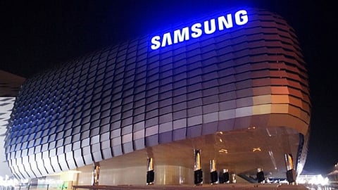سامسونج تكشف عن شاشة منحنية للألعاب