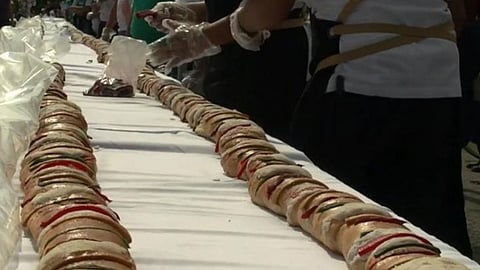 قطعة «خبز» تُدخل مدينة مكسيكية موسوعة «جينيس»