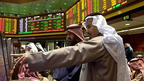 بورصات الخليج تنتعش من جديد مع هدوء التوترات السياسية