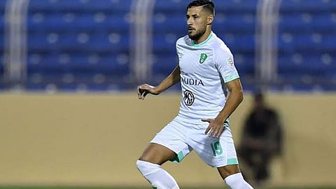 البلايلي يوضح موقفه من الرحيل عن الأهلي