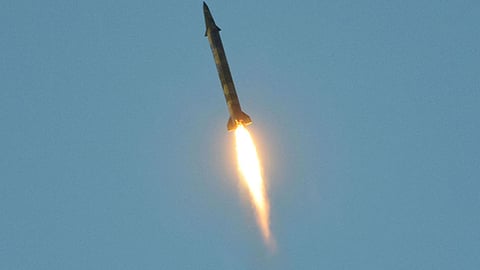 إصابة 20 شخصًا في هجوم صاروخي على قاعدة للأمم المتحدة شمال مالي