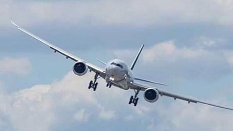 «الطيران الأوروبية» تحث الشركات على تجنب المجال الجوي الإيراني