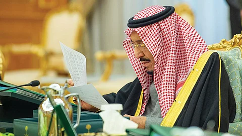 مجلس الوزراء يعزي في وفاة السلطان قابوس ويؤكد الوقوف إلى جانب العراق