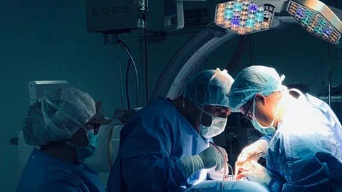 460 عملية ناجحة لتكميم وتحويل مسار بمستشفى الملك خالد بحفر الباطن