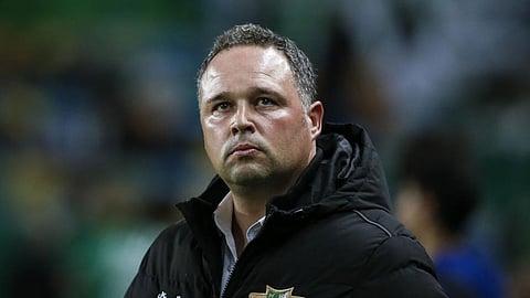 التعاون يتعاقد مع البرتغالي فيتور كامبيلوس لتدريب الفريق