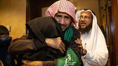 بالفيديو.. المواطن الذروي يعود بجهود الاستخبارات السعودية ويفضح «سجون الحوثي»