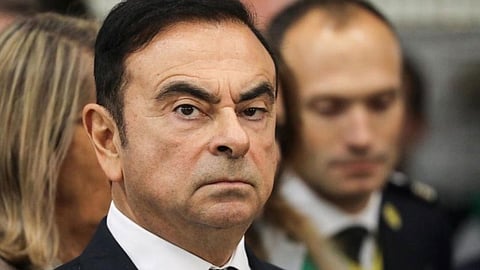 تطورات جديدة في قضية كارلوس غصن.. محاميه يتنحى بعد واقعة الهروب