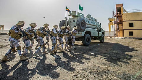 مصادر: مجلس الخدمة العسكرية يوافق على قرار المؤهل الجامعي للأفراد بشروط