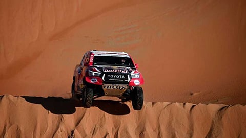 ساينز يقترب من لقب داكار السعودية 2020 وصراع ساخن بين العطية وبيترهانسل على الوصافة