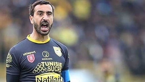 محترف تونسي يضبط إيقاع وسط ضمك