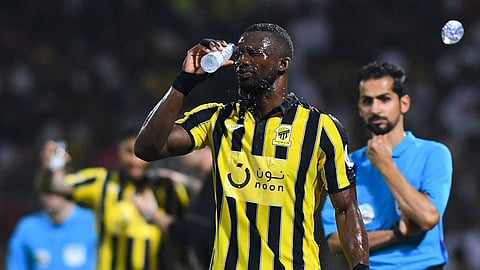 النجم الأحمر يخلّص الاتحاد من صداع سانوجو