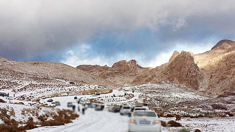 «الصخري»: سقوط ثلوج على منطقتين بالحدود الشمالية.. الجمعة