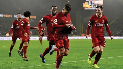 فيرمينيو ينقذ ليفربول من فخ التعادل ويقوده لفوز صعب على وولفرهامبتون