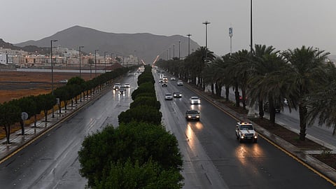 الزعاق ينبه بارتداء ملابس شتوية ثقيلة.. اليوم وغدًا