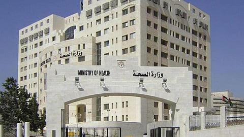 «كورونا» يدفع صحة الأردن لحجز عامل صيني «احترازيًا»