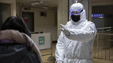 إصابة يابانيين اثنين بفيروس كورونا الجديد واشتباه بـ11 آخرين