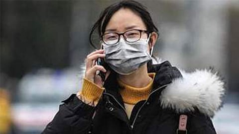 هل يحمي قناع الوجه الطبي من الإصابة بـ«كورونا»؟