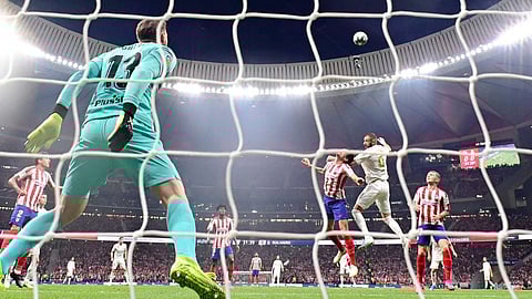 «ديربي مدريد».. قمة نارية ثأرية على ملعب «برنابيو» اليوم