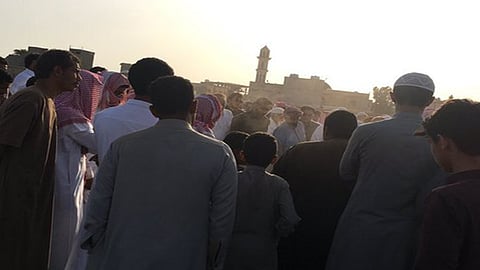 أهالي صامطة يشيعون جثمان بشرى محجب بعد شهرين من مصرعها