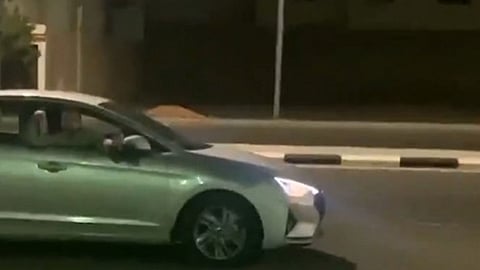 النيابة العامة توجه بالقبض على متحرش بالنساء أساء للجهات الأمنية