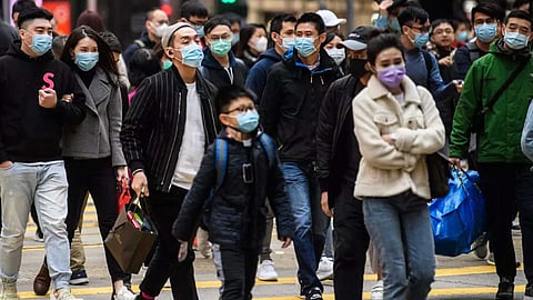 صينية مصابة بكورونا تلد طفلة سليمة.. والطاقم الطبي يخضع للمتابعة