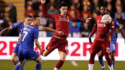 النيران الصديقة تقود ليفربول للتأهل للدور الخامس بكأس الاتحاد الإنجليزي