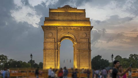 بسبب كورونا.. هنود يشغلون أجنحة الشركات الصينية في معرضين بنيودلهي