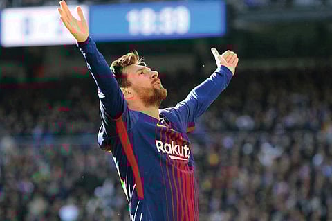 بعد أزمة أبيدال.. صراع إنجليزي للتعاقد مع ميسي