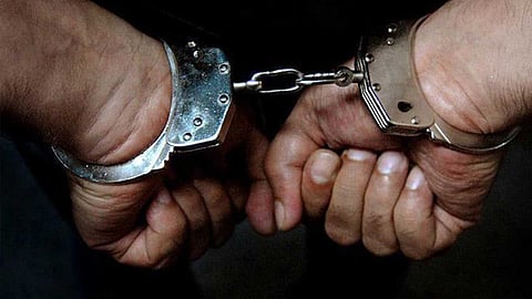 اعتقال هندي لاغتصابه طفلة في مقر السفارة الأمريكية بدلهي