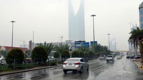 4 خرائط جوية ترصد: زائر قطبي بارد يضرب المملكة الأسبوع المقبل