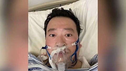 مستشفى ووهان يعلن رسميًا وفاة الطبيب الصيني مكتشف كورونا بعد إصابته بالفيروس