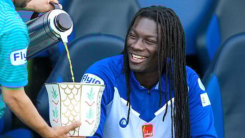 الهلال يتغنى بعشق جوميز للقهوة السعودية