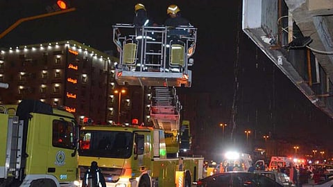 إخماد حريق نشب في شقة بجدة وإخلاء 9 أشخاص دون إصابات