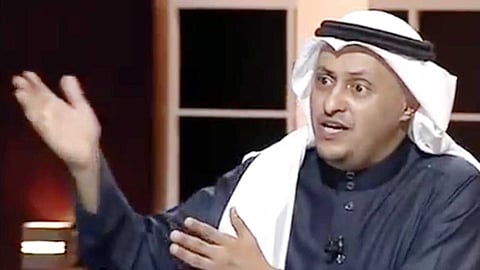 بالفيديو.. سعودي مقيم بالصين يكشف حقيقة أكل الخفافيش والثعابين وسقوط الناس موتى بالشوارع