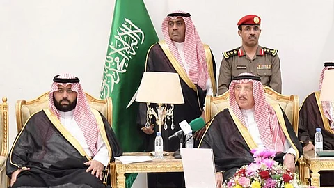 أمير جازان يخصص جلسته الأسبوعية لمبادرة مؤسسة الراجحي «وطن طموح»