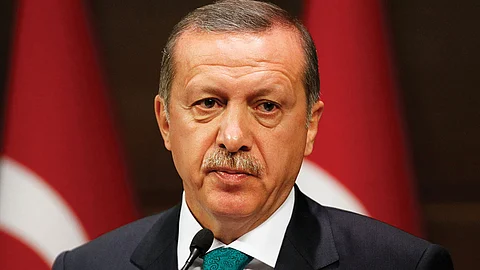 تقرير دولي: أردوغان يعجز عن سداد 120 مليار دولار من الديون «قصيرة الأجل»