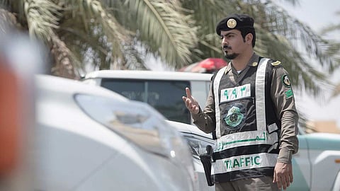 «المرور»: تجنب 17 مخالفة مرورية.. تصل غرامة بعضها لـ20 ألف ريال