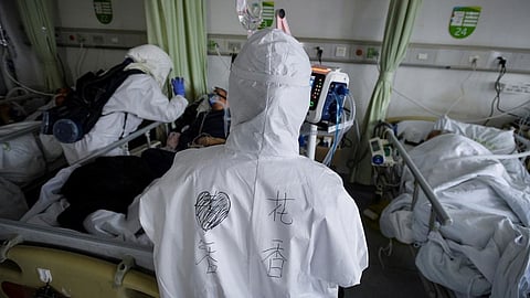 آخر حصيلة لكورونا في الصين: 121 وفاة جديدة و5 آلاف إصابة