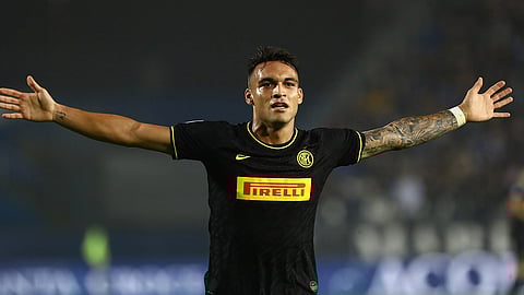 خليفة سواريز يكلف خزينة برشلونة مبلغًا خياليًا