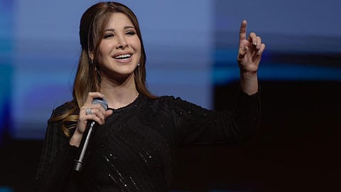 بالفيديو.. نانسي عجرم تغني في عيد الحب بالقاهرة