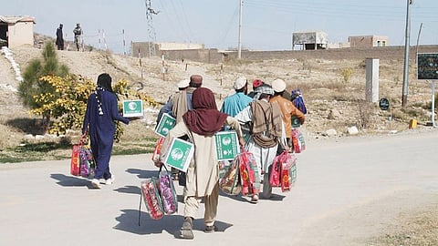 بالصور.. «إغاثي الملك سلمان» يواصل خدماته الإنسانية للعديد من المحتاجين في اليمن وباكستان