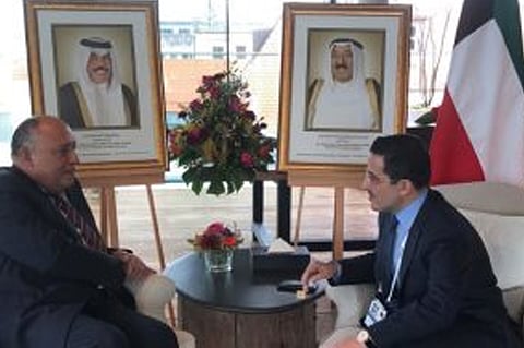 مصر والكويت تؤكدان رفضهما التدخلات الإقليمية في شؤون الدول العربية