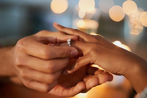 كيف تعرفين في فترة الخطوبة أنه زوج غير مناسب؟